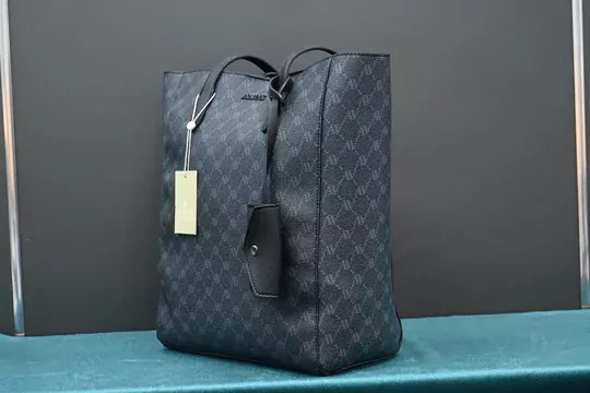 Kadın Siyah Noktalı Çanta