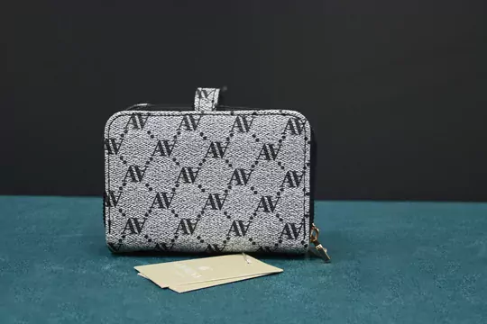 Kadın Gri Noktalı Cüzdan