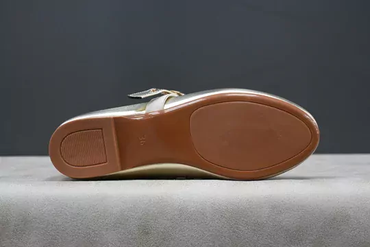 Kadın Zımbalı Kemerli Babet