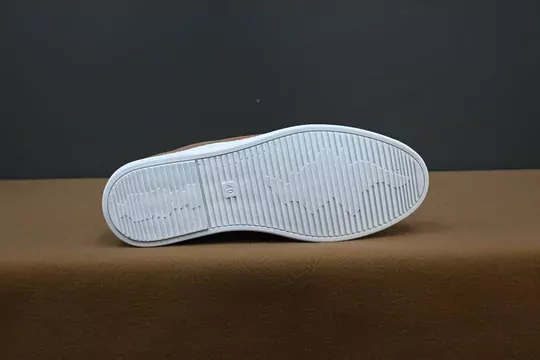 Erkek Lazerli Nubuk Deri Kaymaz Taban Ayakkabı