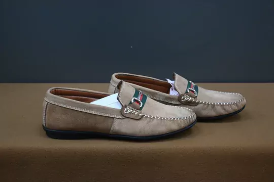 Erkek Nubuk Deri Zincirli Kaymaz Taban Ayakkabı