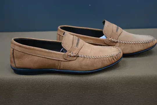 Erkek Nubuk Deri Kaymaz Taban Ayakkabı