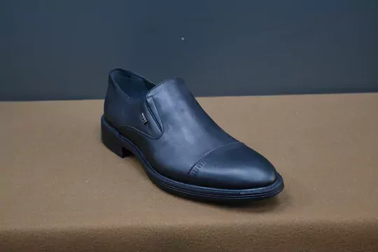 Erkek Esnek Deri Kaymaz Taban Ayakkabı