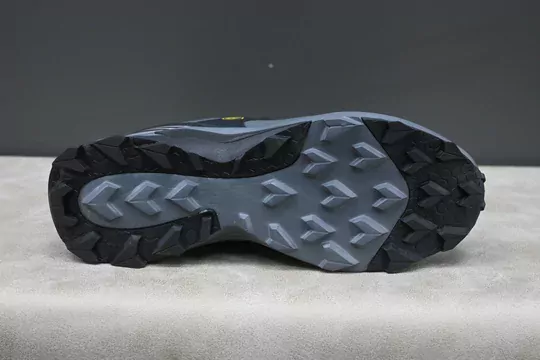 Erkek Kaymaz Taban Bağcıklı Ayakkabı