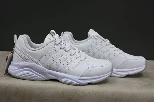 Erkek Kaymaz Bağcıklı Spor Ayakkabı