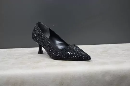 Kadın İncili Stiletto
