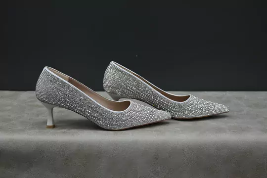 Kadın İncili Topuklu Stiletto