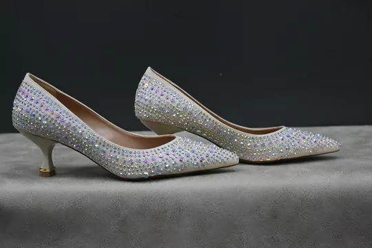 Kadın Renkli Taşlı Stiletto