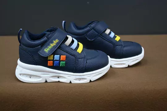 Bebe Işıklı Cırtlı Spor