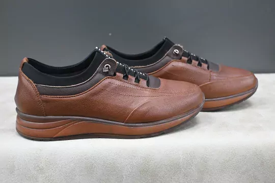 Erkek Kaymaz Taban Lastik Bağcıklı Spor