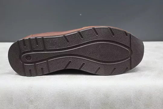 Erkek Kaymaz Taban Lastik Bağcıklı Spor