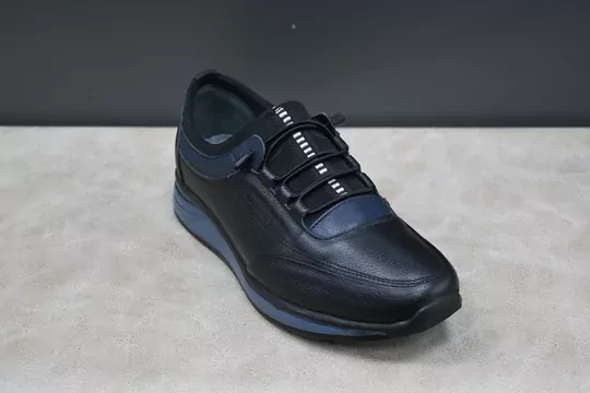 Erkek Kaymaz Taban Lastik Bağcıklı Spor