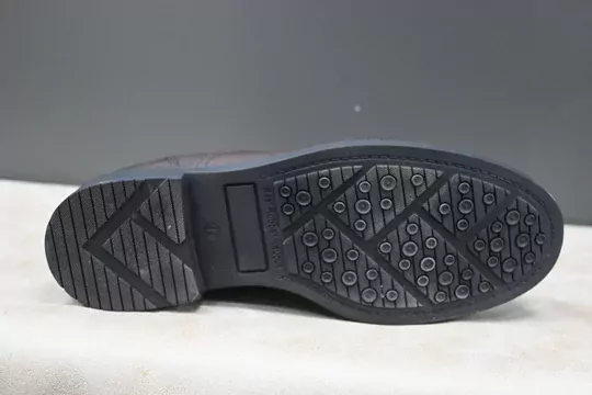 Erkek Deri Kaymaz Taban Bağcıklı Kundura