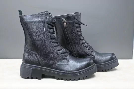 Kadın Deri Bağcıklı Fermuarlı Kaymaz Taban Bot