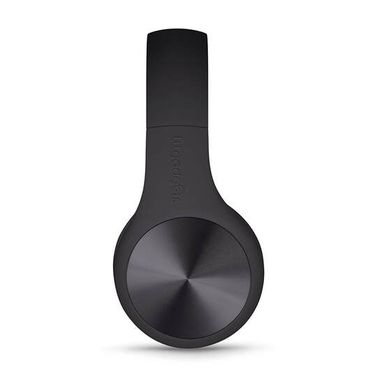 Isolated Bass Headphone Black