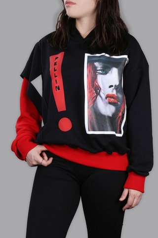 Siyah/Kırmızı Baskılı Yandan Kapama Detaylı Sweatshirt