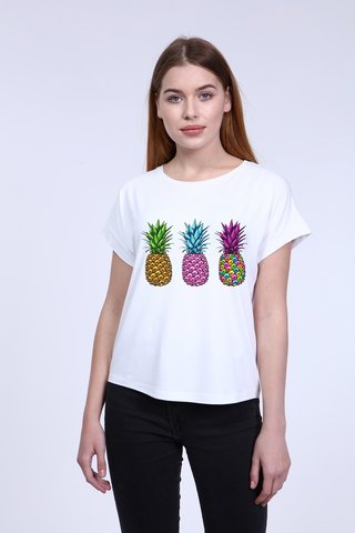 Kadın Beyaz Ön Renkli Ananas Baskılı Bisiklet Yaka Tshirt