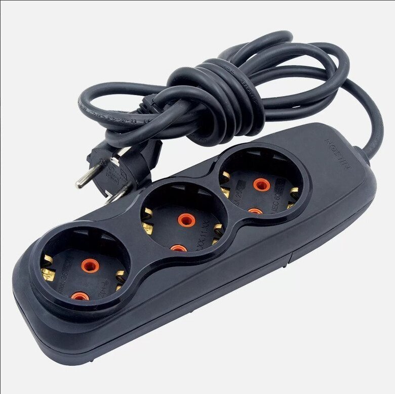 3'LÜ Topraklı Grup Priz 2 m SİYAH 3'LÜ Topraklı Grup Priz 2 m SİYAH