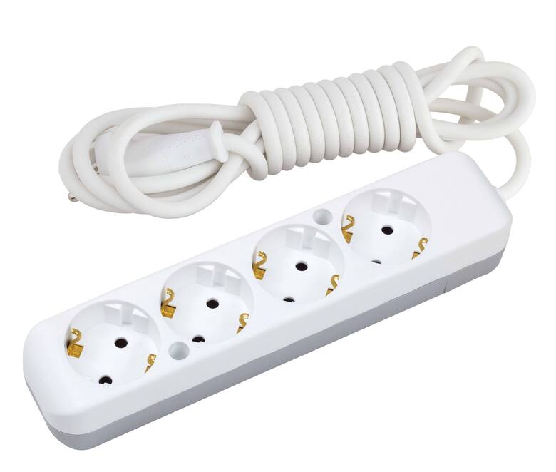 4'LÜ Topraklı Grup Priz 5 m 4'LÜ Topraklı Grup Priz 5 m