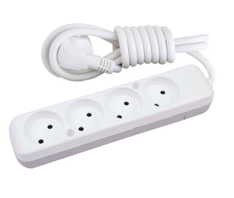 4'LÜ TOPRAKSıZ Grup Priz 2 m 4'LÜ TOPRAKSıZ Grup Priz 2 m