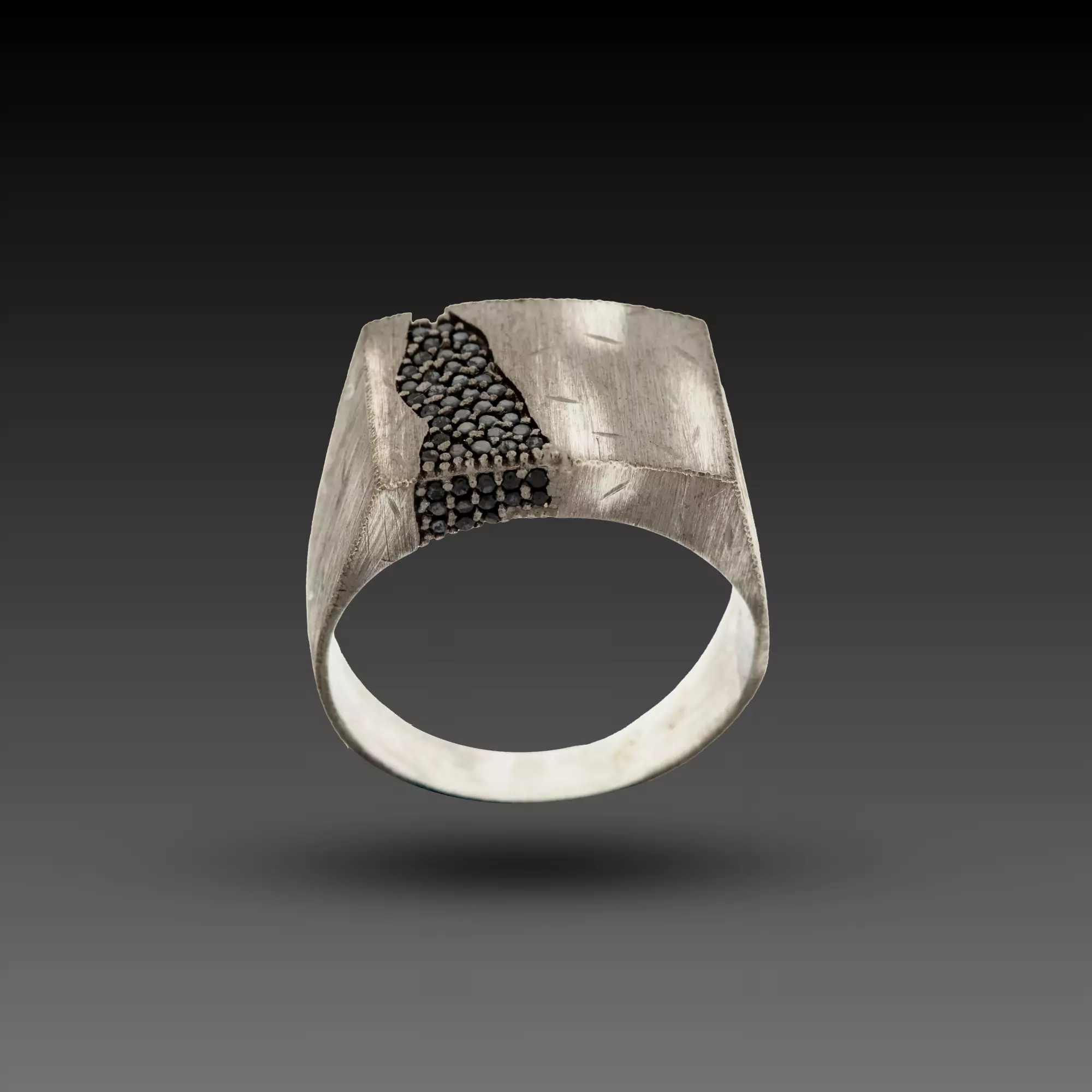 MEN'S BLACK STONE DESIGNER RING