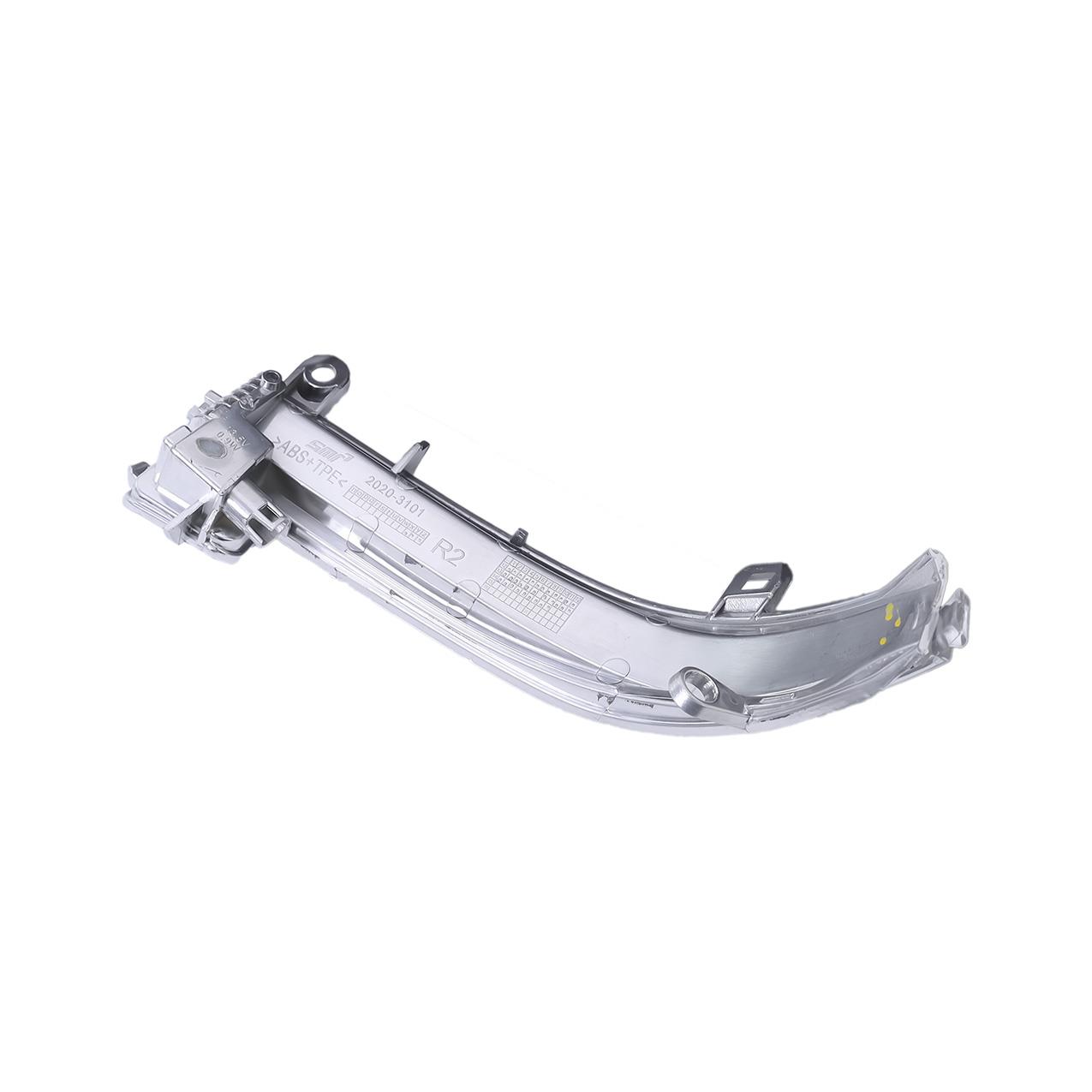 BMW AYNA SİNYALİ SAĞ BEYAZ E84/F20/F22/F30/F32/F36