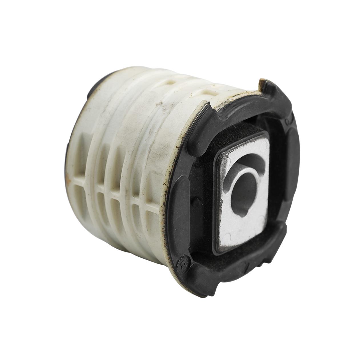 BMW TRAVERS TAKOZU ARKANIN ARKASI F20/F30/F32/F36