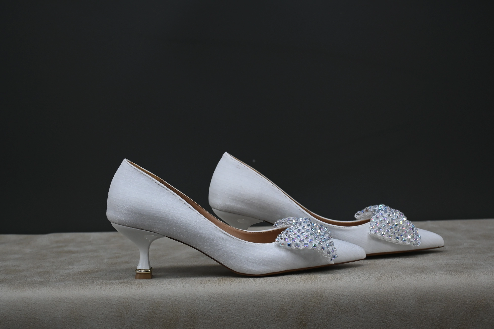 Kadın Fiyonklu Taşlı Stiletto