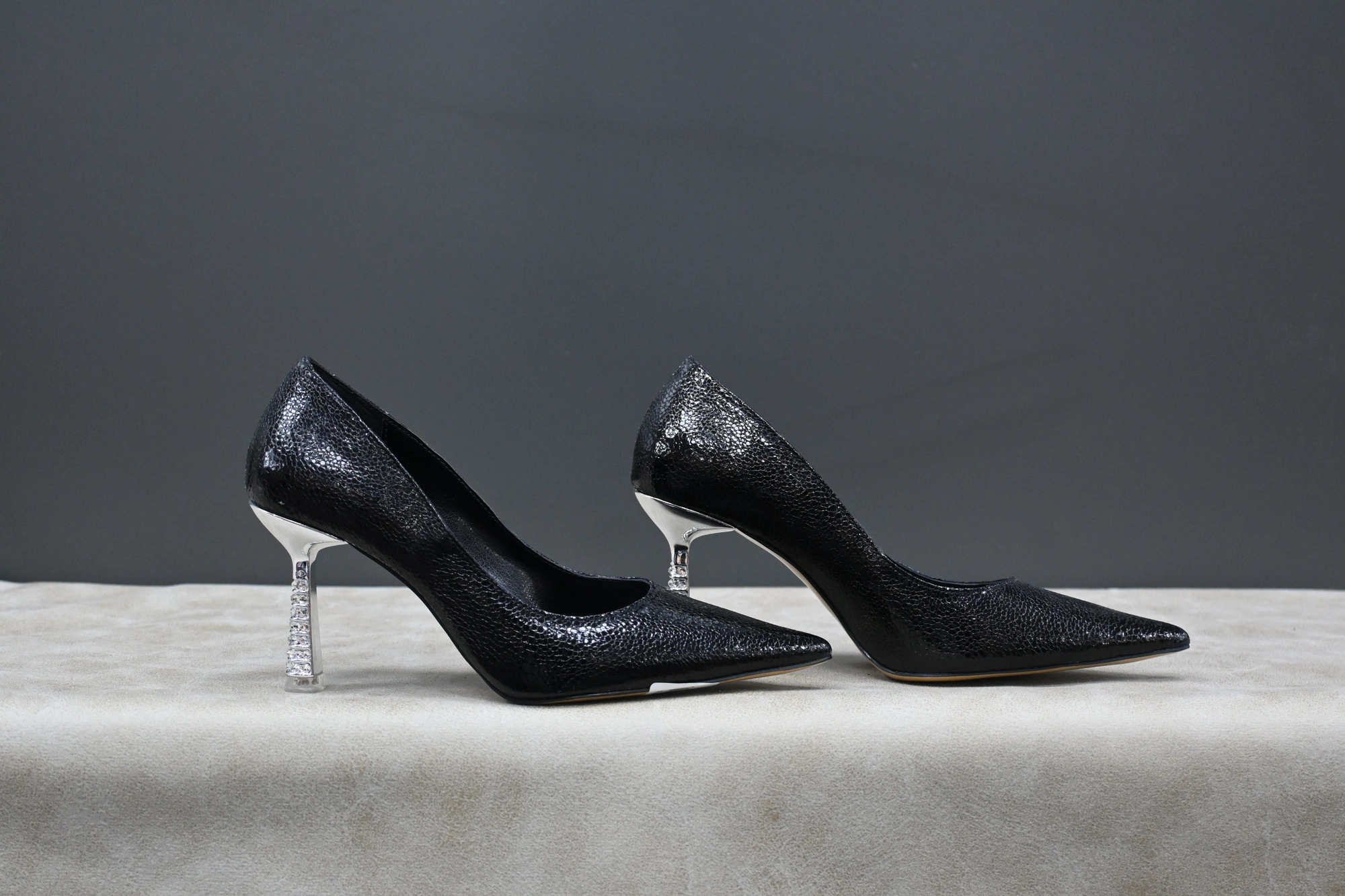 Kadın Pullu Stiletto
