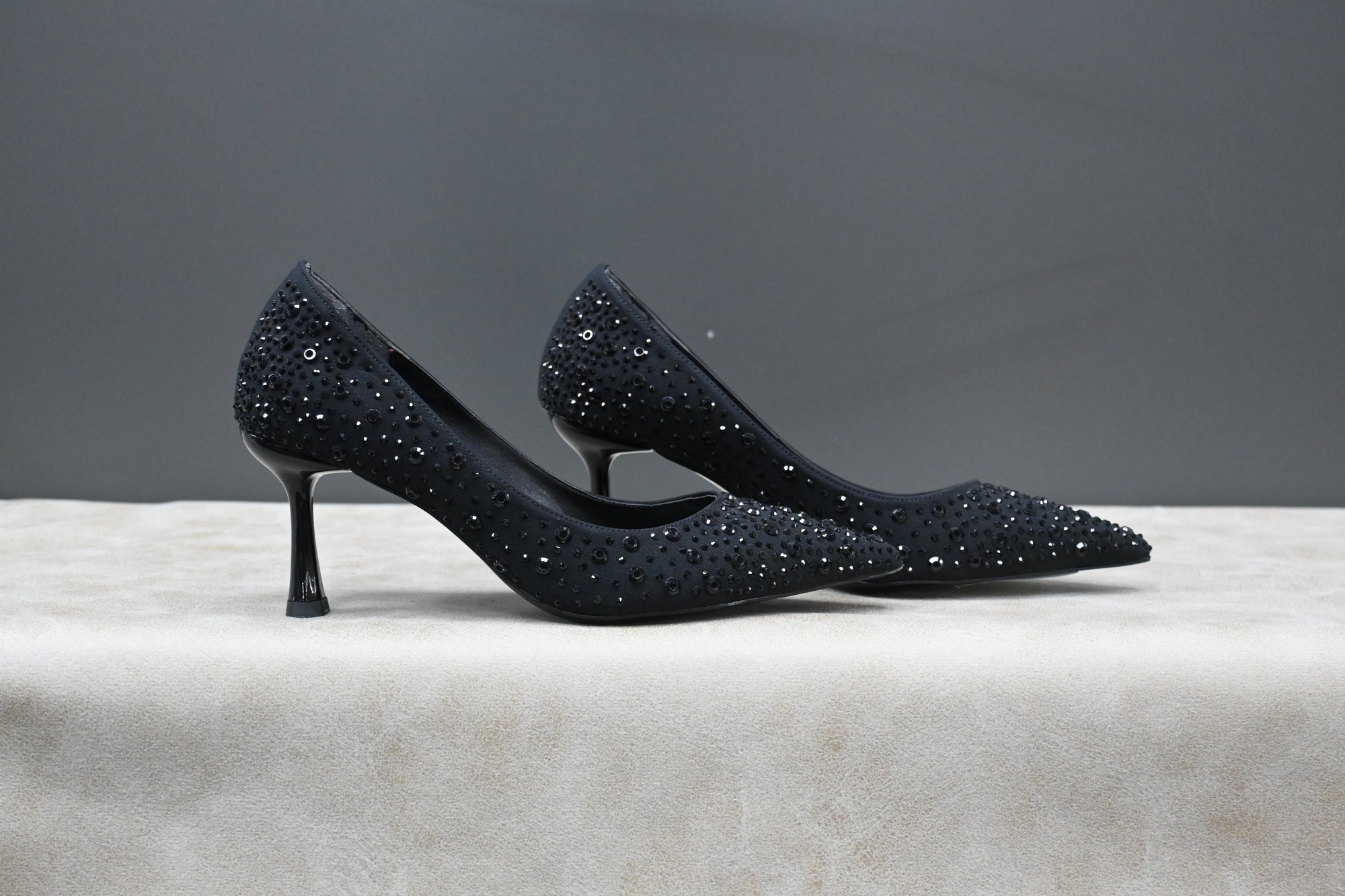 Kadın Taşlı Stiletto