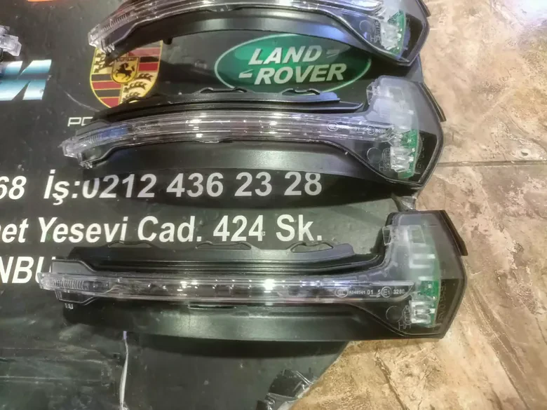 Audi A3 2012 2019 Sağ Sol Ayna Sinyali 8V0949101 8V0949102