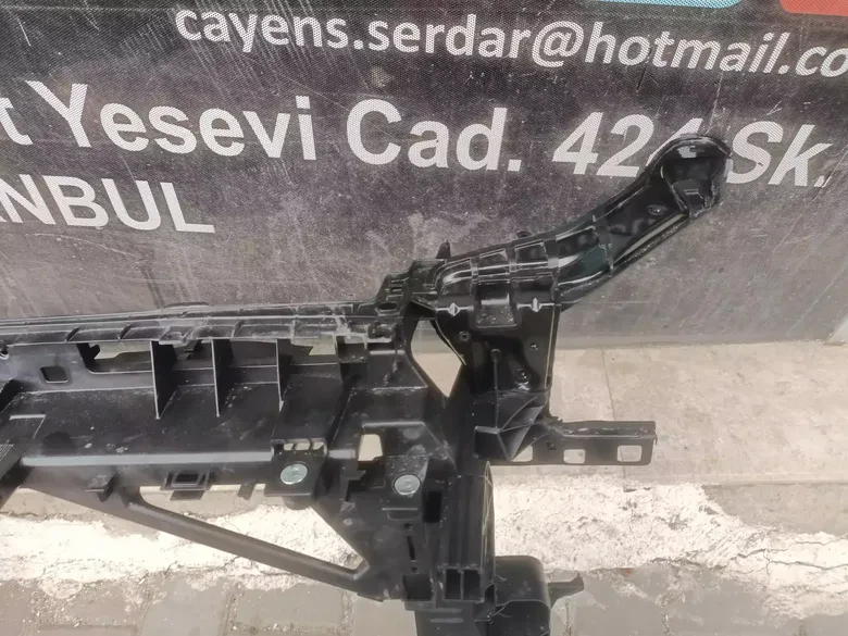 Audi A3 2013-20 Ön Panel Sıfır Yns 8V0805588
