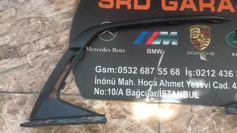 Audi A3 2021-23 Sağ Sol Tampon Çıtası 8y0807533 8y0807588