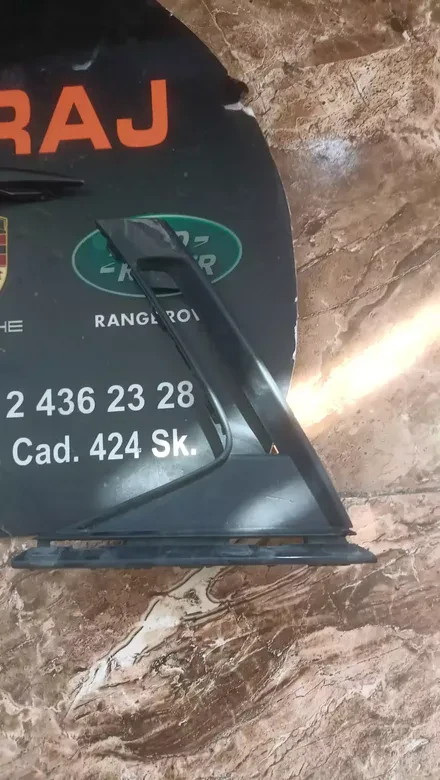 Audi A3 2021-23 Sağ Sol Tampon Çıtası 8y0807533 8y0807588