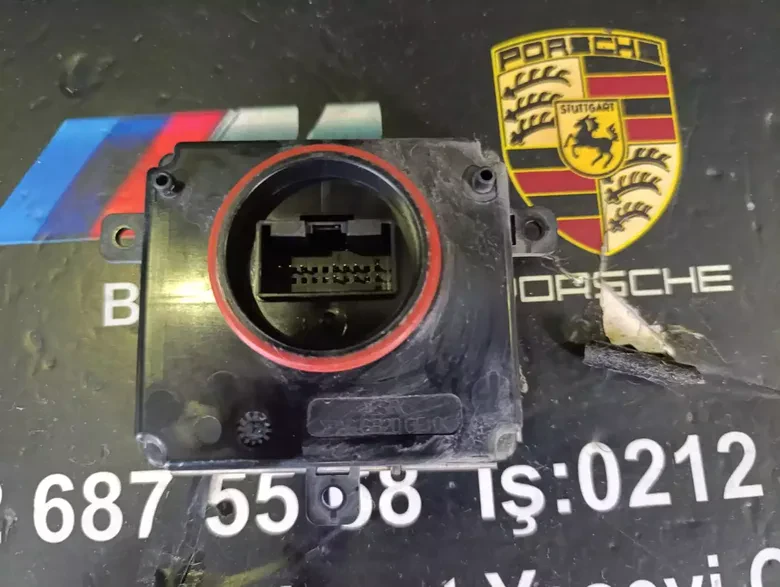 Audi A3 A6 Q3 Far Beyni Çıkma Orj 4G0907397D