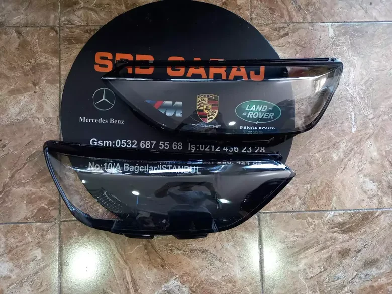 Audi A4 2020 Sonrası Far Camı