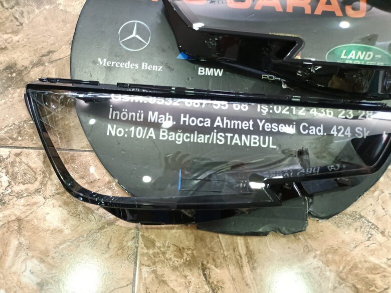 Audi A4 Z Far Camı