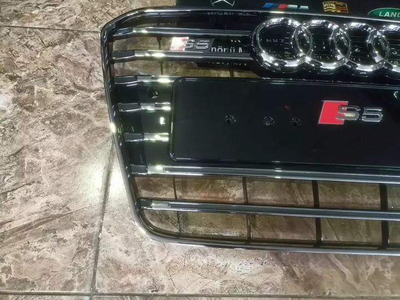 Audi A5 2012-15 S5 Panjur Krom Siyah Sıfır