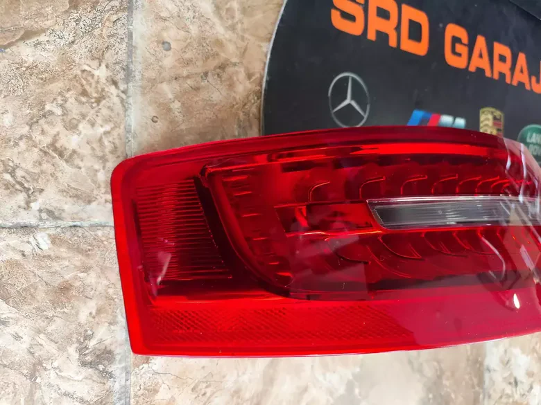 Audi A6 2009-11 Sağ Sol Dış Ledli Stop 4F5945096J 4F5945095J