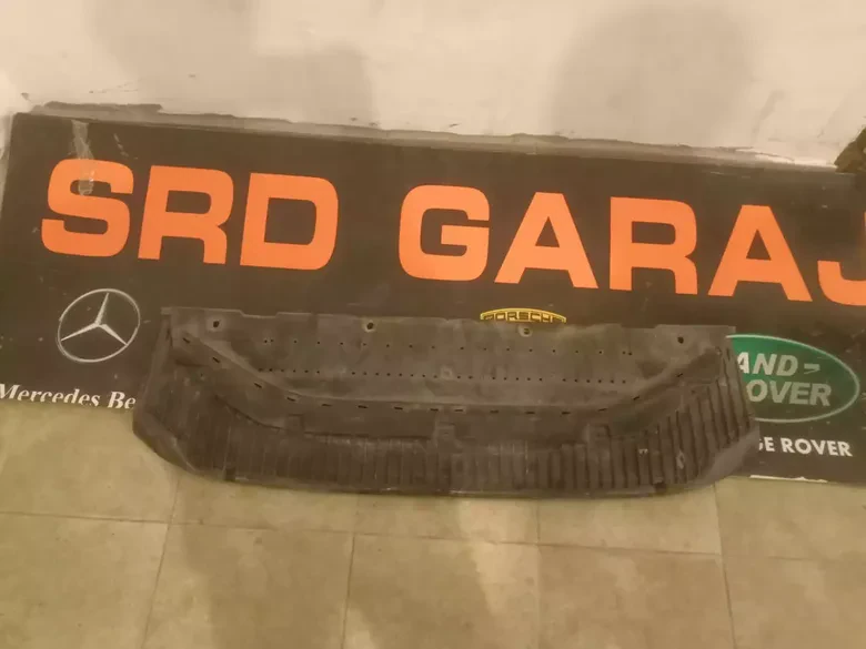 Audi A6 2012-15 Çıkma Ön Alt Muhafaza 4g0807611