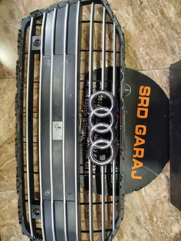Audi A6 C8 2019-23 Panjur Çıkma Orj 4K0853651B