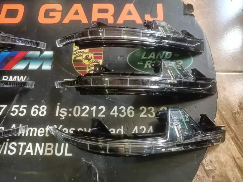 Audi A7 2011- Sağ Sol Ayna Sinyali 4G8949102 4G8949101
