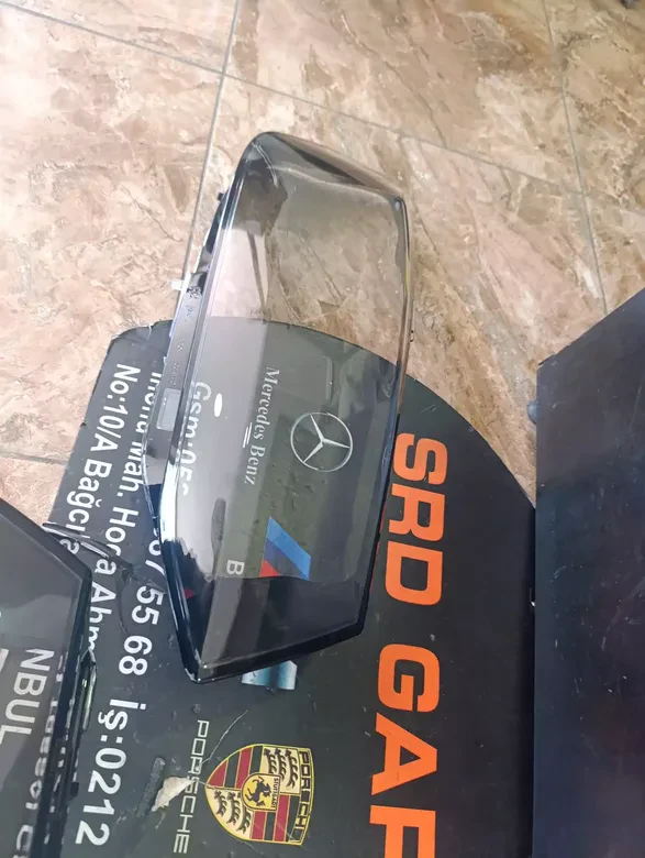 Audi Q2 2020-22 Sağ Sol Far Camı