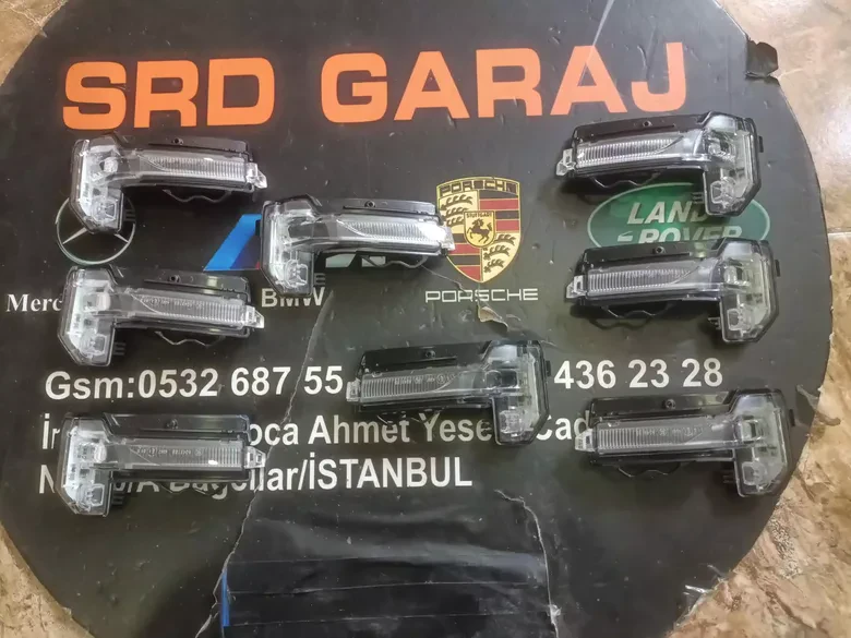 Audi Q2 Q3 Sağ Sol Ayna Sinyali 81A949101 81A949102