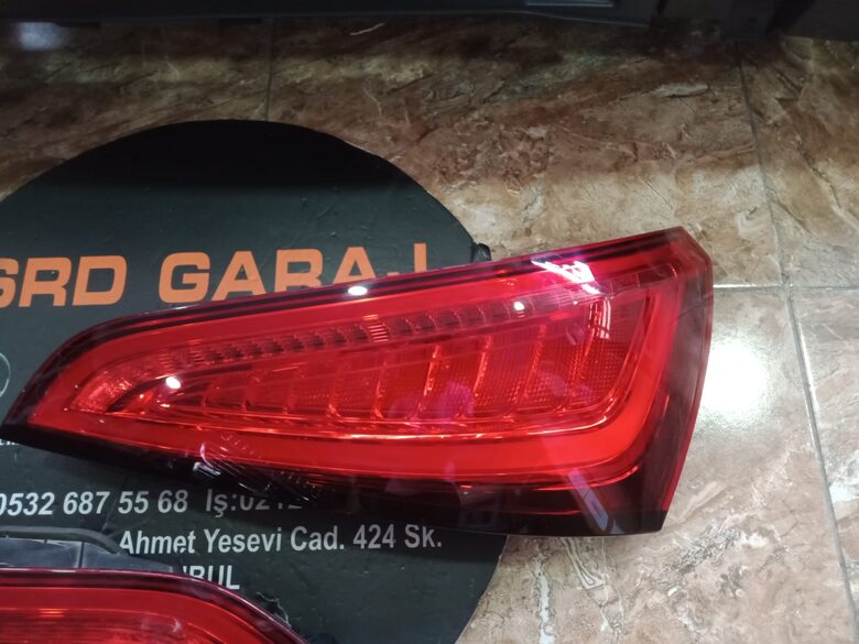 Audi Q5 2012-2017 Sağ Stop 8R0945094C