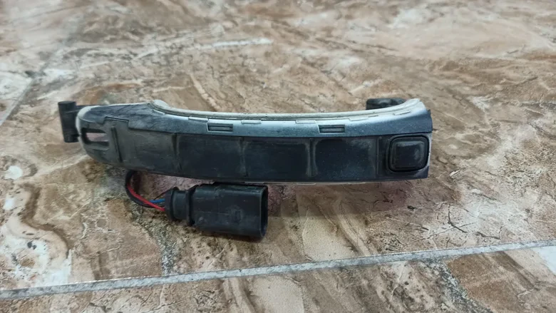 Audi Q7 Kapı Kolu