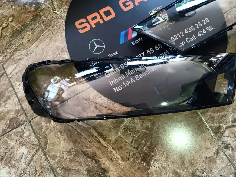 Audi Q7 Makyajlı Far Cami
