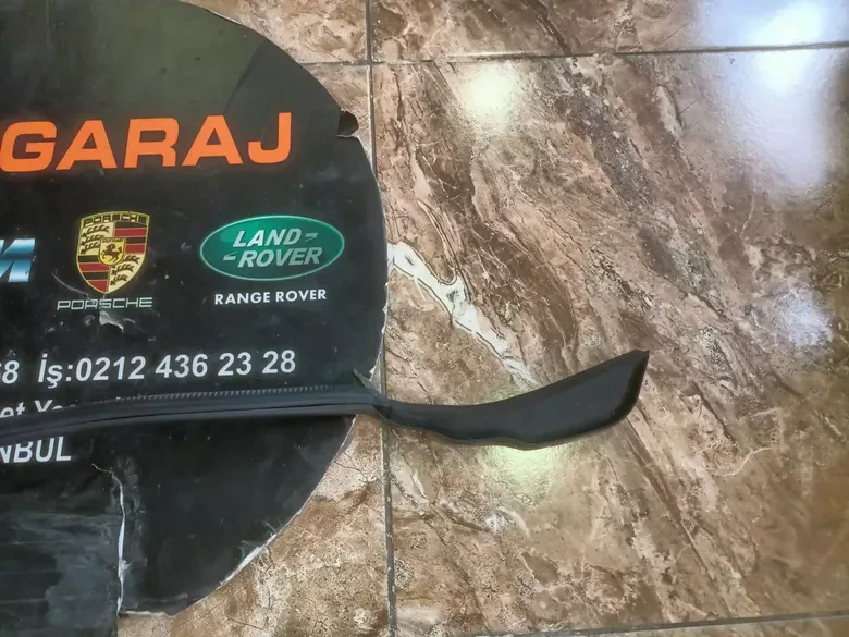 Audi Q7 Sağ Arka Kapı Fitili 4M0839718B