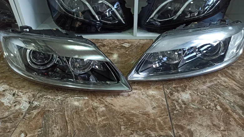 Audi Q7 Sağ Sol Zenon Far