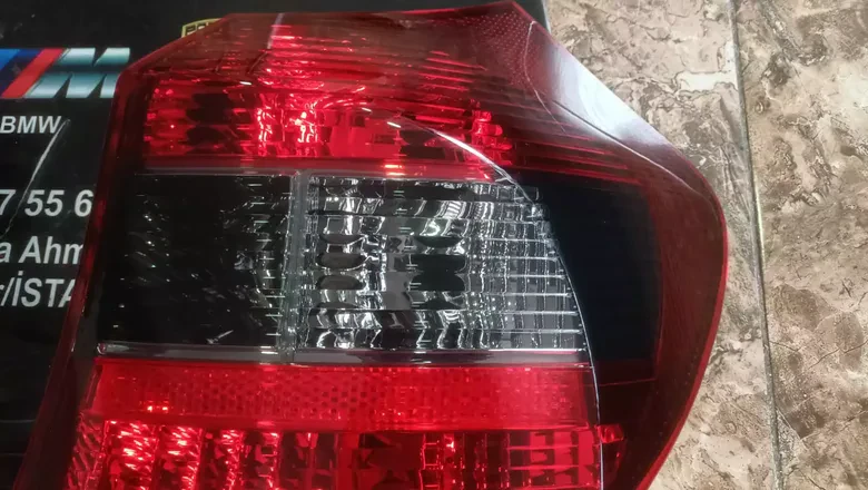BMW 1 Serisi E87 2004-07 Sağ Sol Füme Stop 0397035 0397034